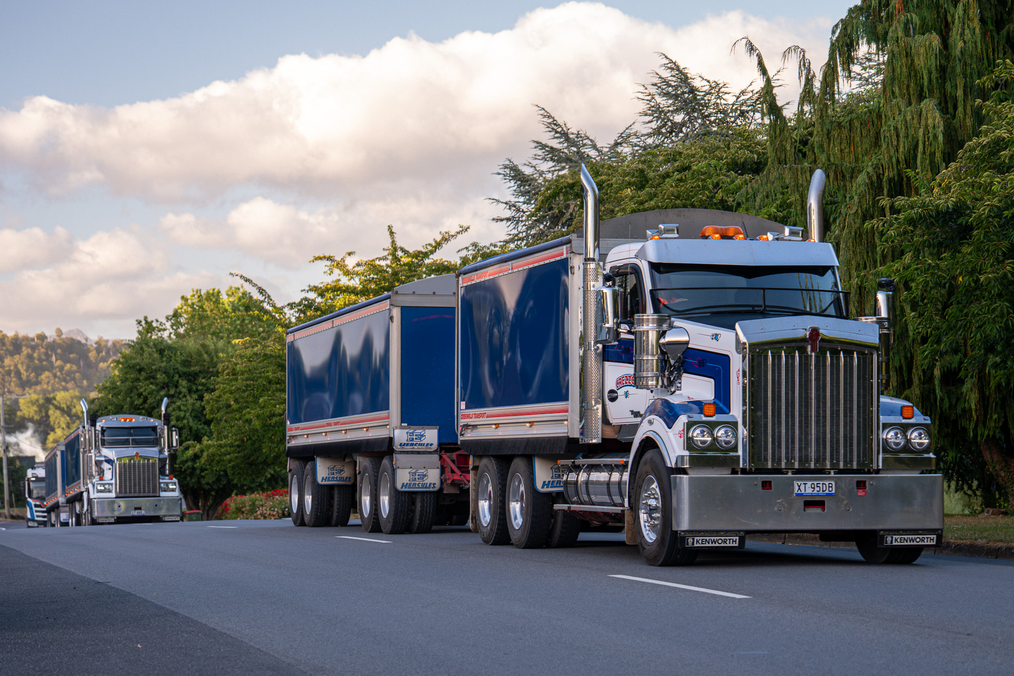 Crezzco bulk haulage trucks on the road